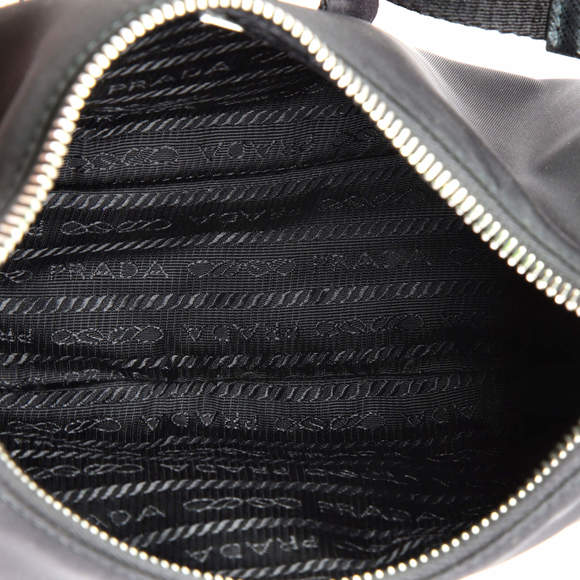 Prada Small Re-Edition 2005 Shoulder Bag Tessuto - Picture 5 of 7